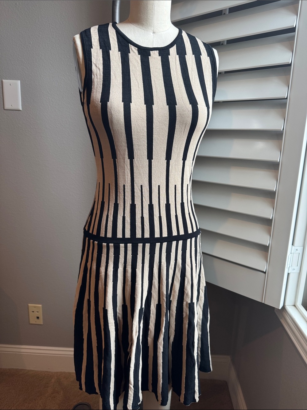 ECI Black and Cream Sleeveless Striped Midi Dress